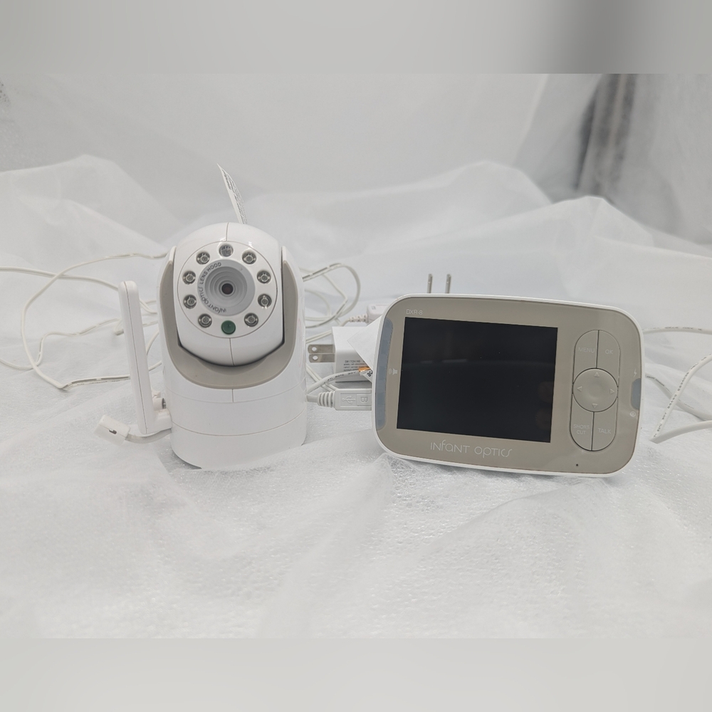 Infant Optics DXR-8 Video Baby Monitor